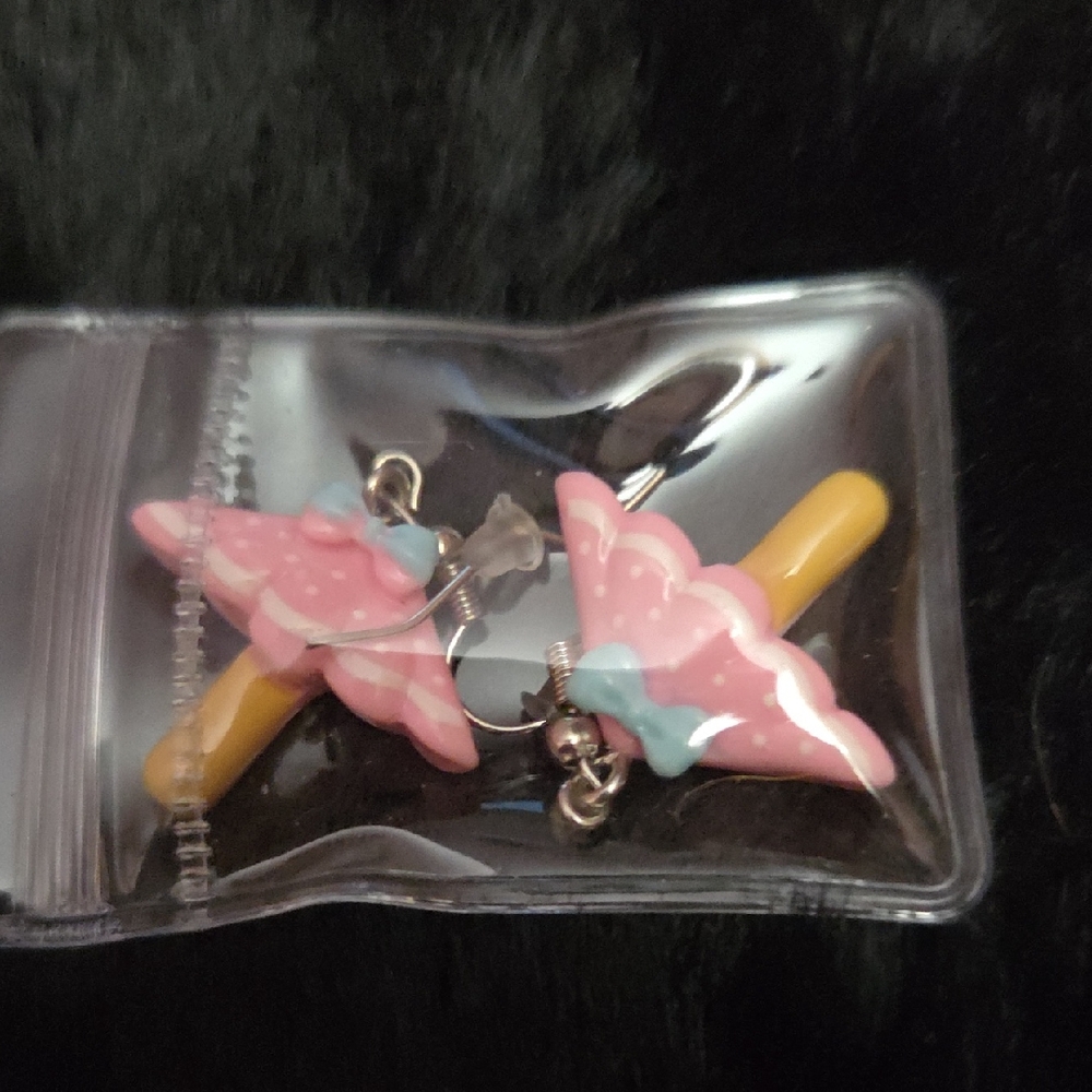 Earrings, Pink and Yellow Umbrella NWOT